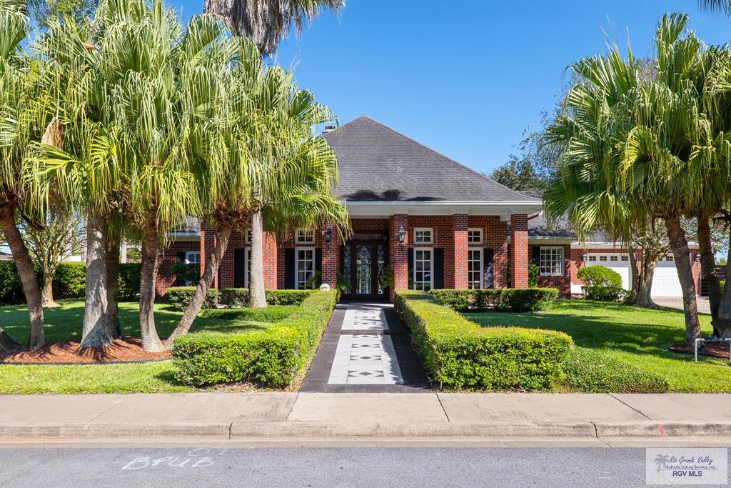 67 Creekbend Dr., Brownsville