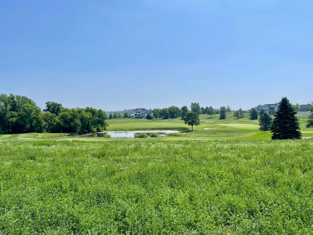 1466 Delamere Drive Ne, Byron