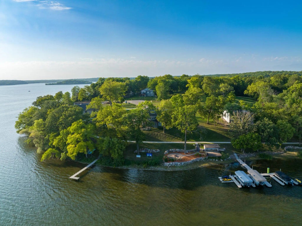 27798 Stonegate Road, Paynesville