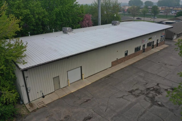 312 24th Avenue Sw, Willmar