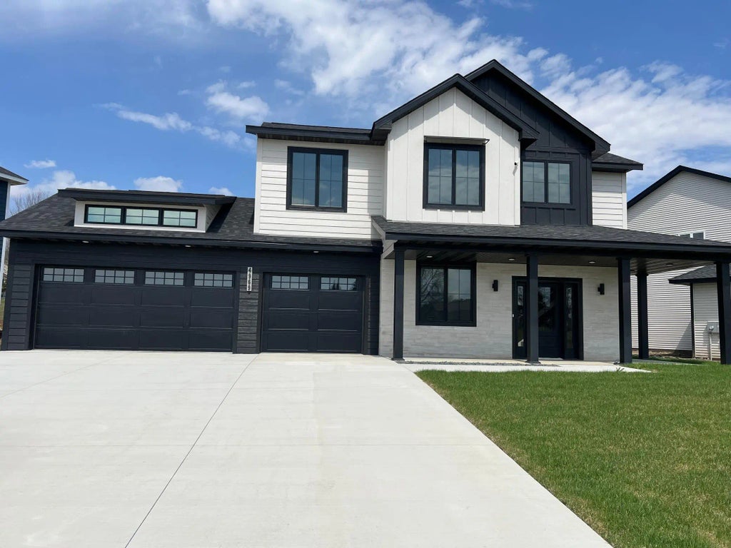 4969 Noble Drive Nw, Rochester