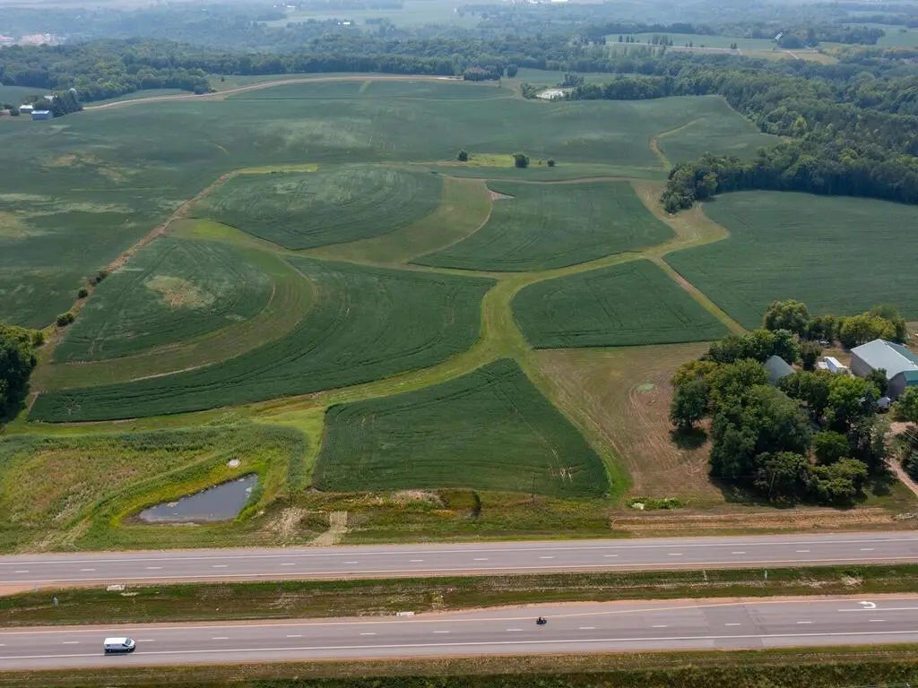 Xxx Highway 212, Carver