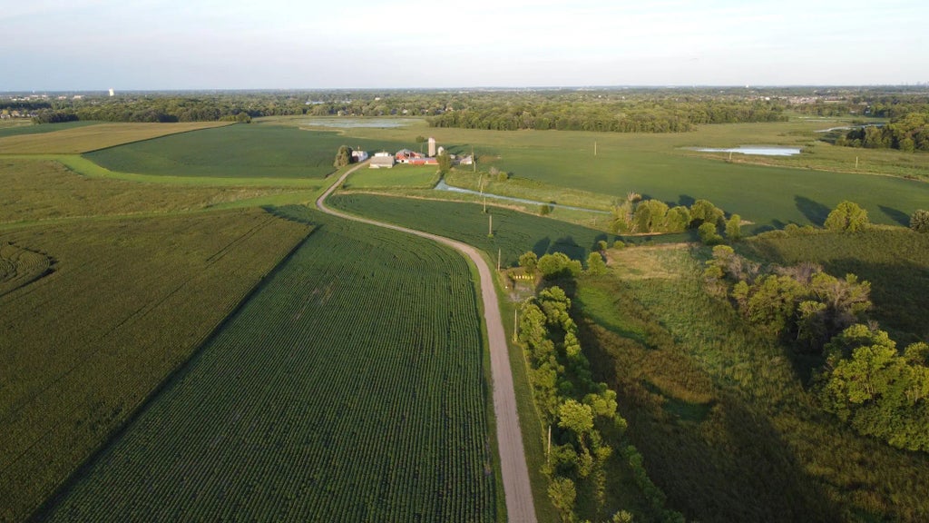 8300 County Road 116, Corcoran