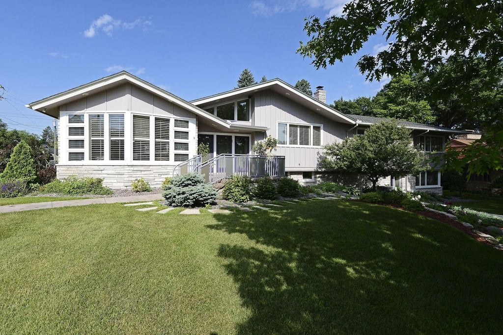 2544 Huntington Avenue, St Louis Park