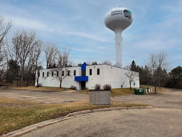 400 Commerce Court, Vadnais Heights