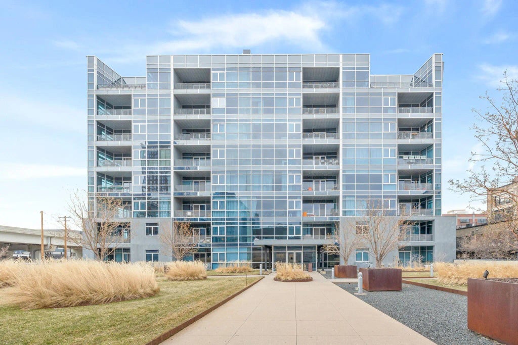 345 6th Avenue N 305, Minneapolis