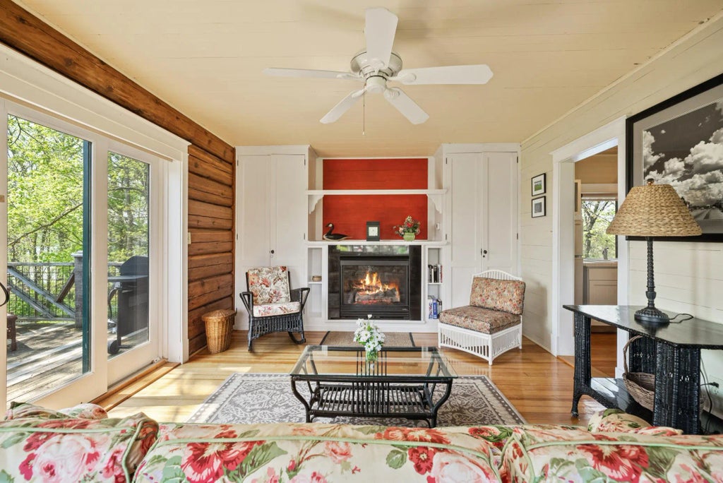 2799 27th St 12.3 - Main Lodge 3, Birchwood