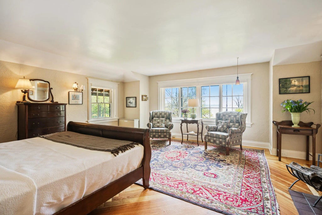 2799 27th St 12.8 - Main Lodge 8, Birchwood