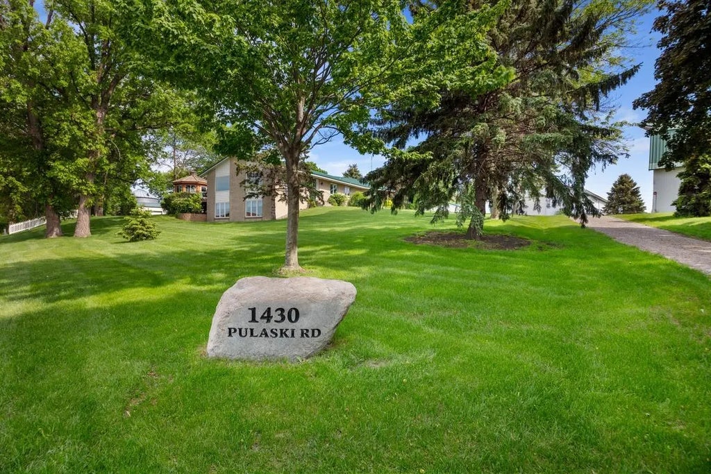 1430 Pulaski Road, Buffalo