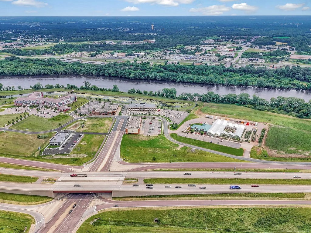 Xxx 90th Street, Otsego