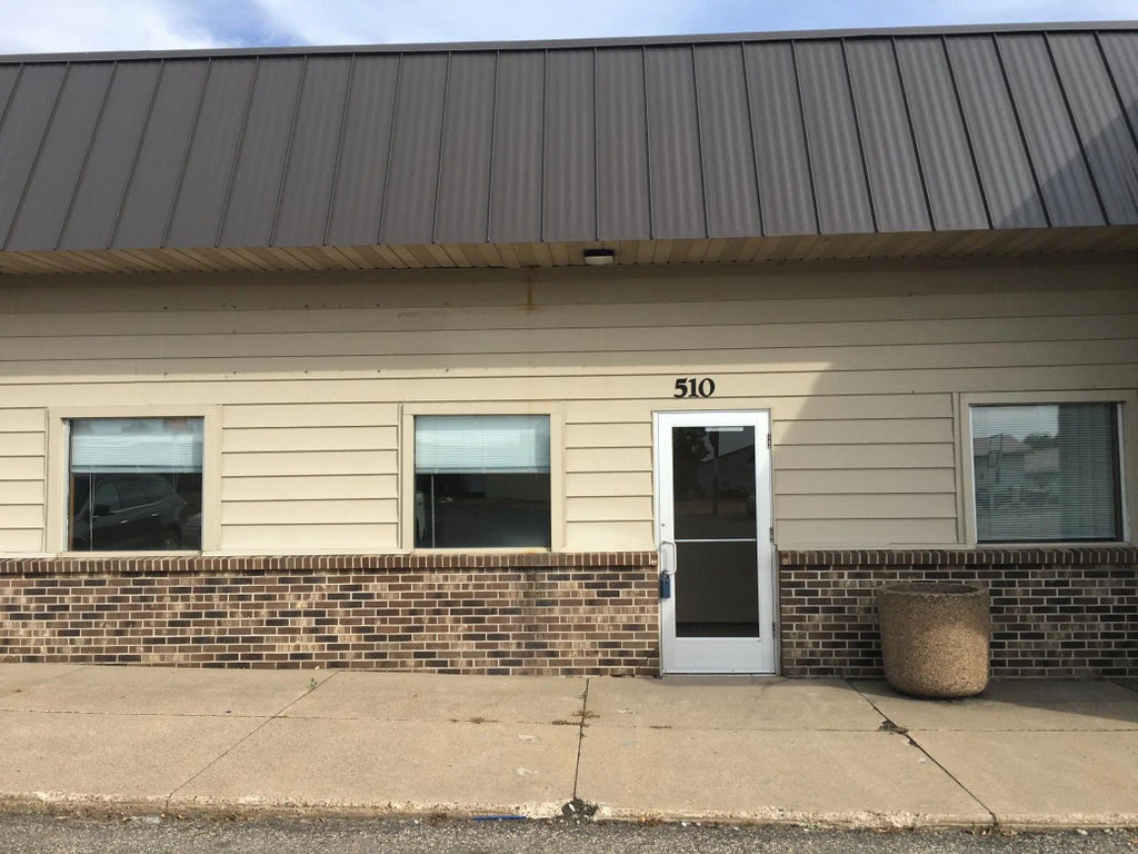 510 Faxon Road N, Norwood Young America