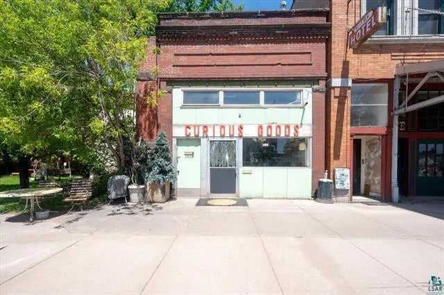 1717 Winter Street, Superior