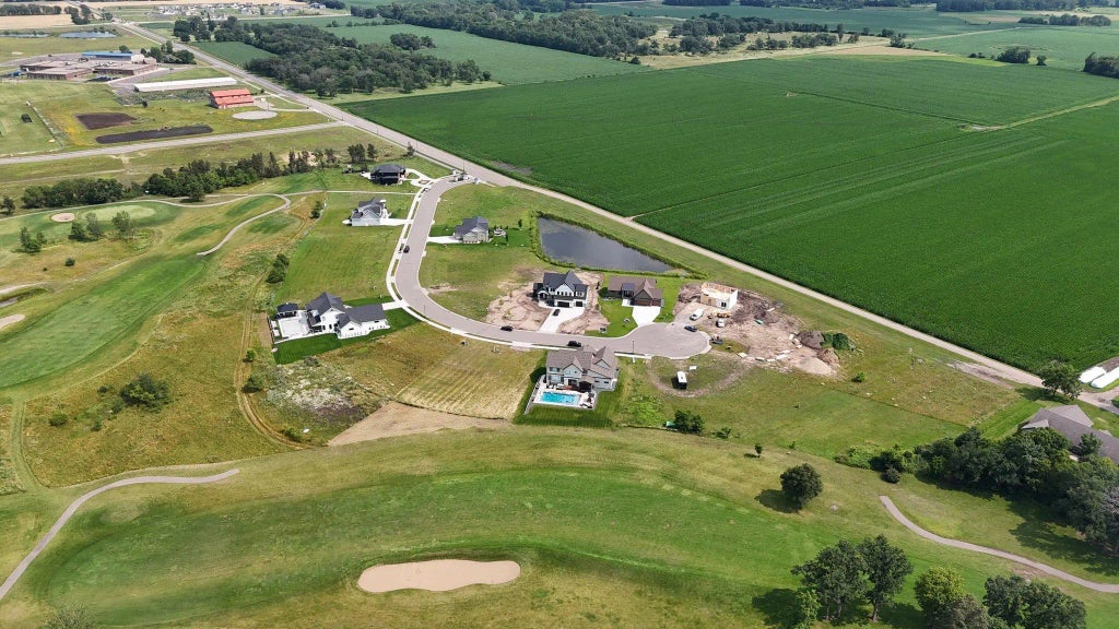 2737 Lehman Court, Sartell