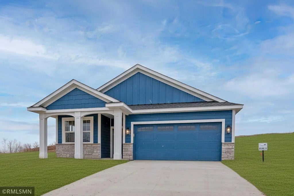 6701 Ridgewood Drive, Cannon Falls