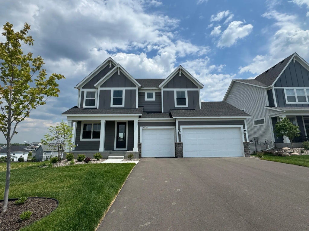 14526 Kingsview Lane N, Dayton