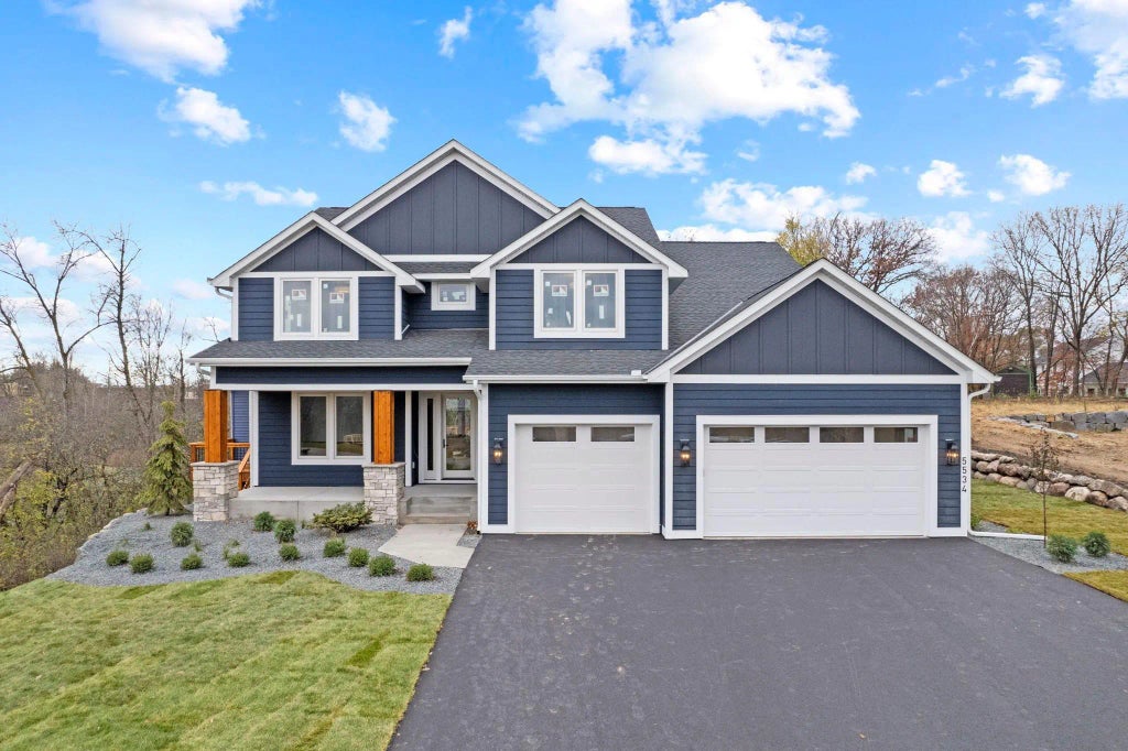 5534 Conifer Trail, Minnetonka
