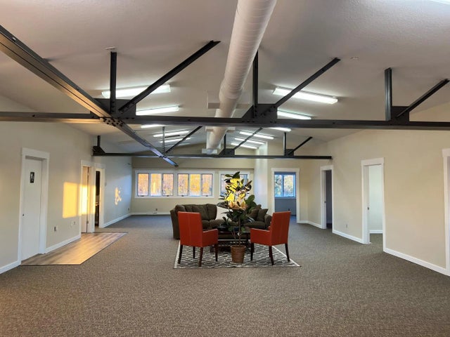 2253 Us Highway 12 201, Baldwin Twp