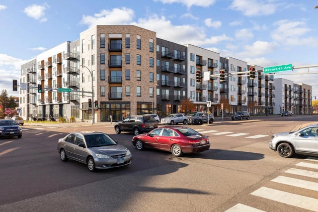 1571 Robert Street S, West St Paul