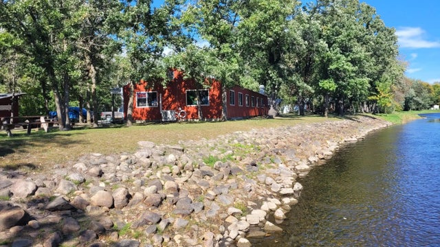 19680 Wahoo Valley Drive, Staples