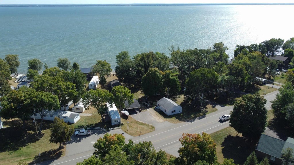 39642 County Highway 1, Richville