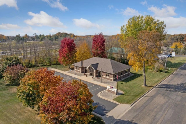 225 Cedardale Drive Se, Owatonna