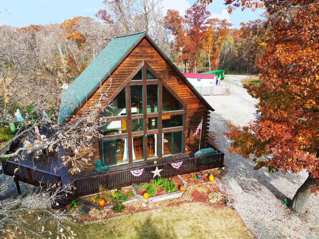 22780 Csah 14, Darwin Twp