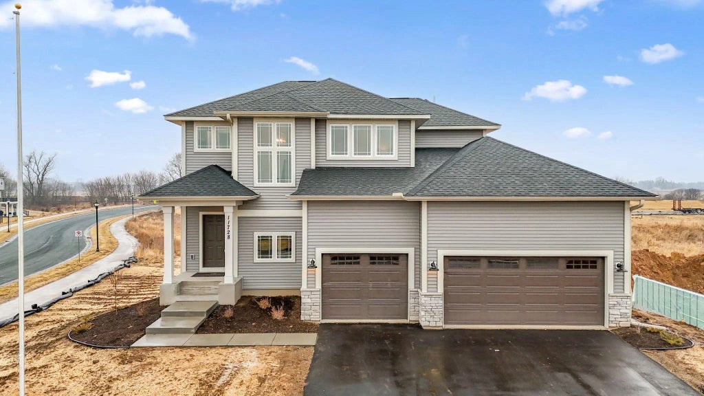 11728 35th Street N, Lake Elmo