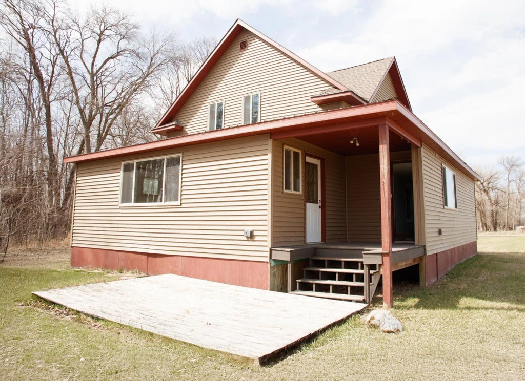 61684 E 260th Street, Hewitt