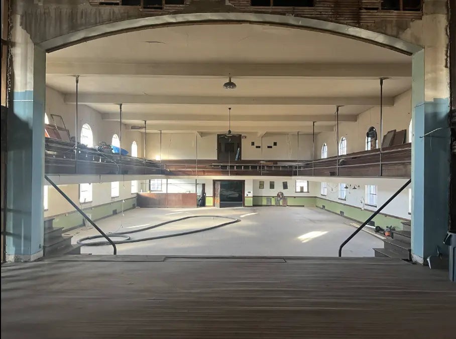 443 Belgrade Avenue, North Mankato