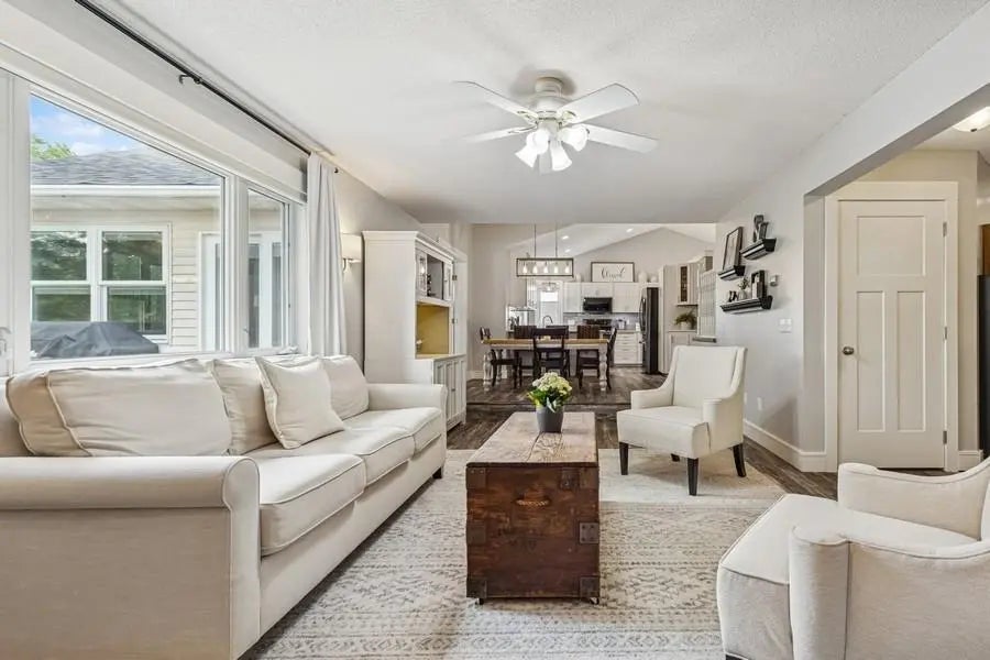 16902 Wilderness Trail Se, Prior Lake