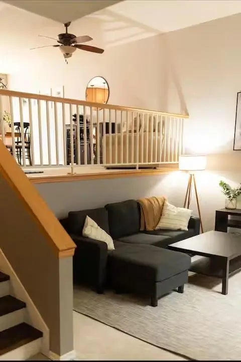 6572 Regency Lane, Eden Prairie