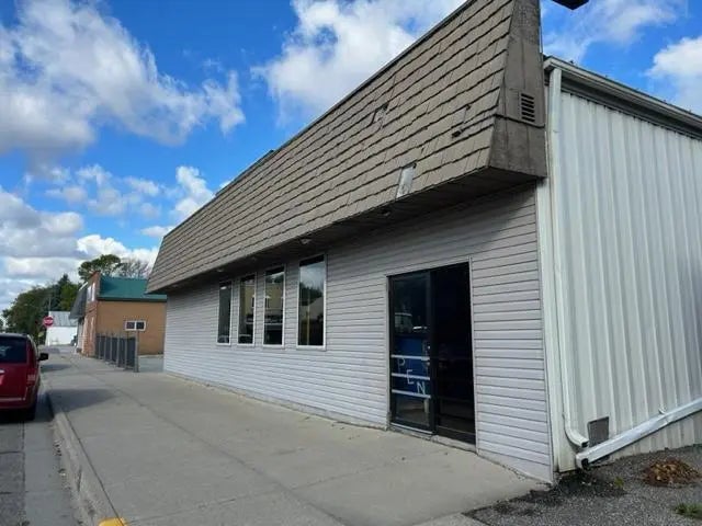 153 Stearns Avenue E, Eden Valley