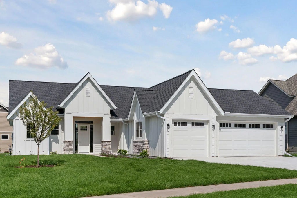 11301 Latrobe Lane, Lake Elmo