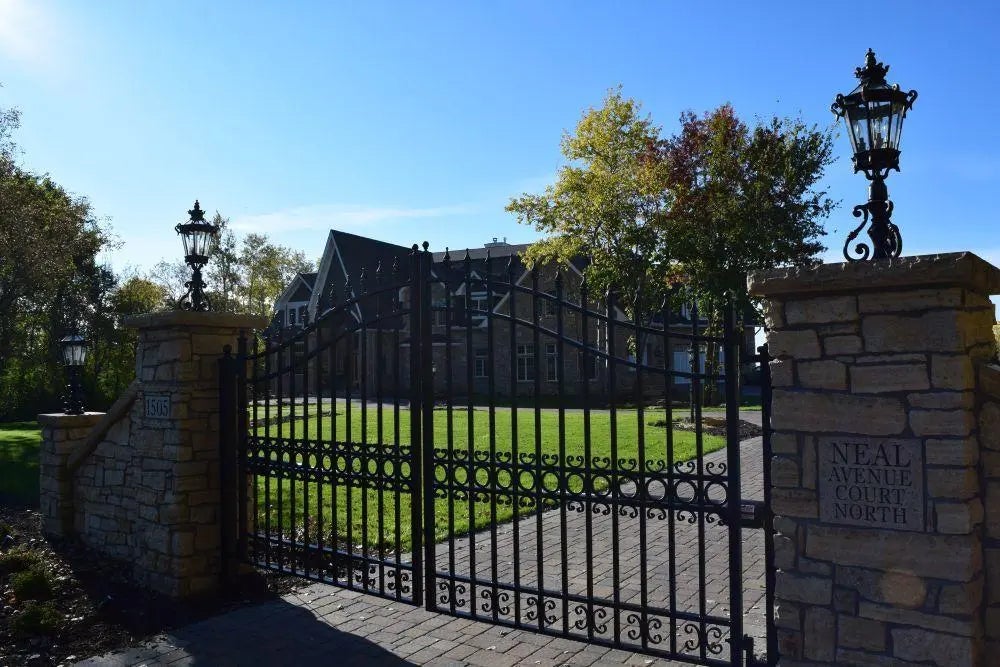 1505 Neal Avenue Court N, West Lakeland Twp