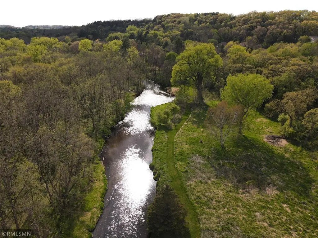 3.25 Ac Riverside Drive, River Falls