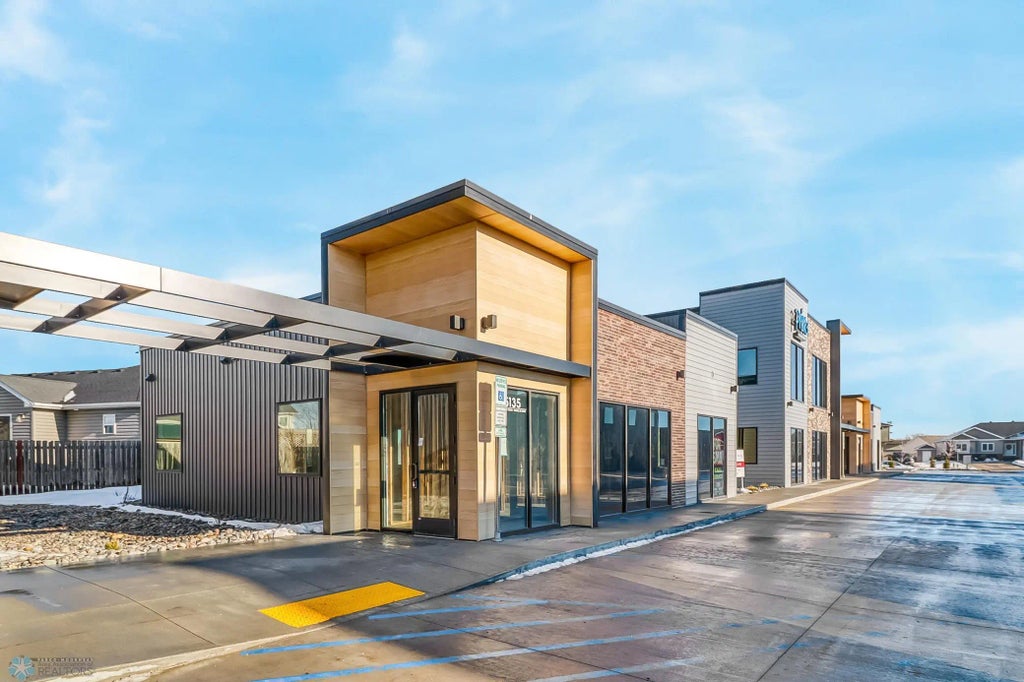 5135 44th Street S, Fargo