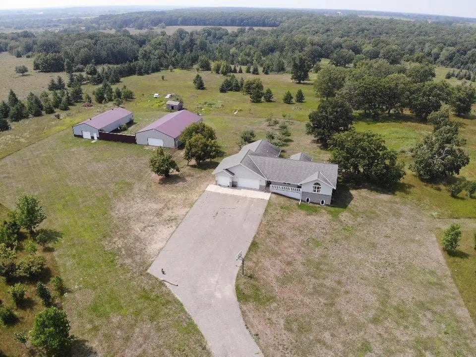 18851 121st Avenue, Leaf River Twp