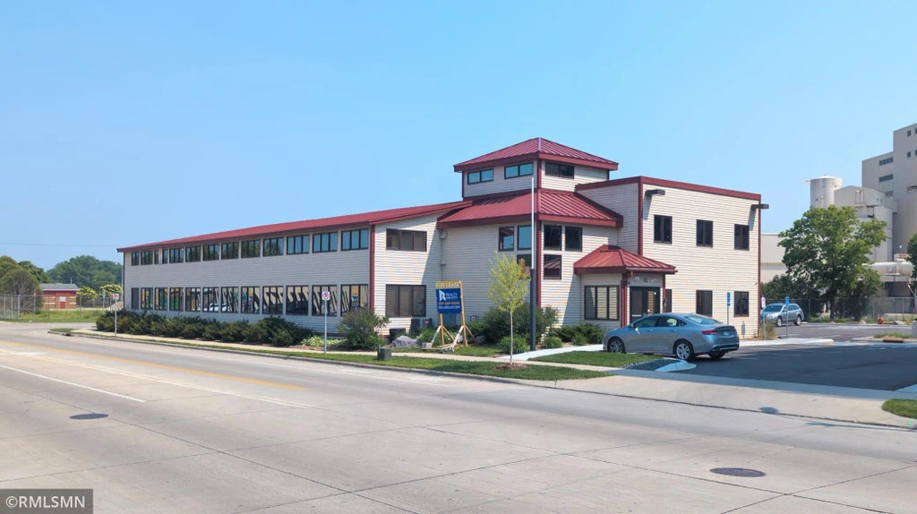 112 7th Street Ne, Rochester