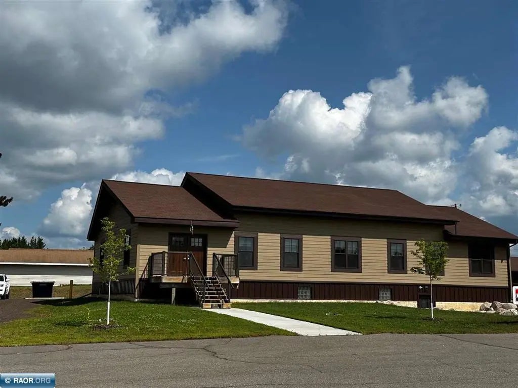 105 Central Boulevard, Babbitt