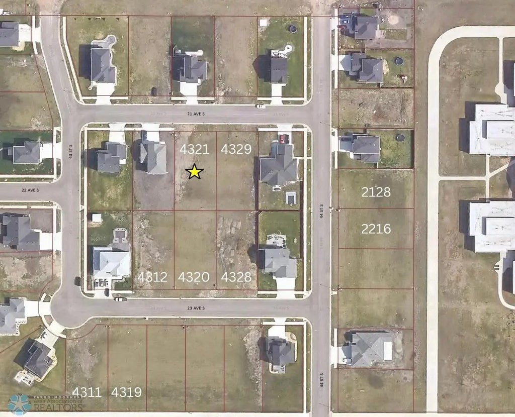 4321 21st Avenue S, Moorhead