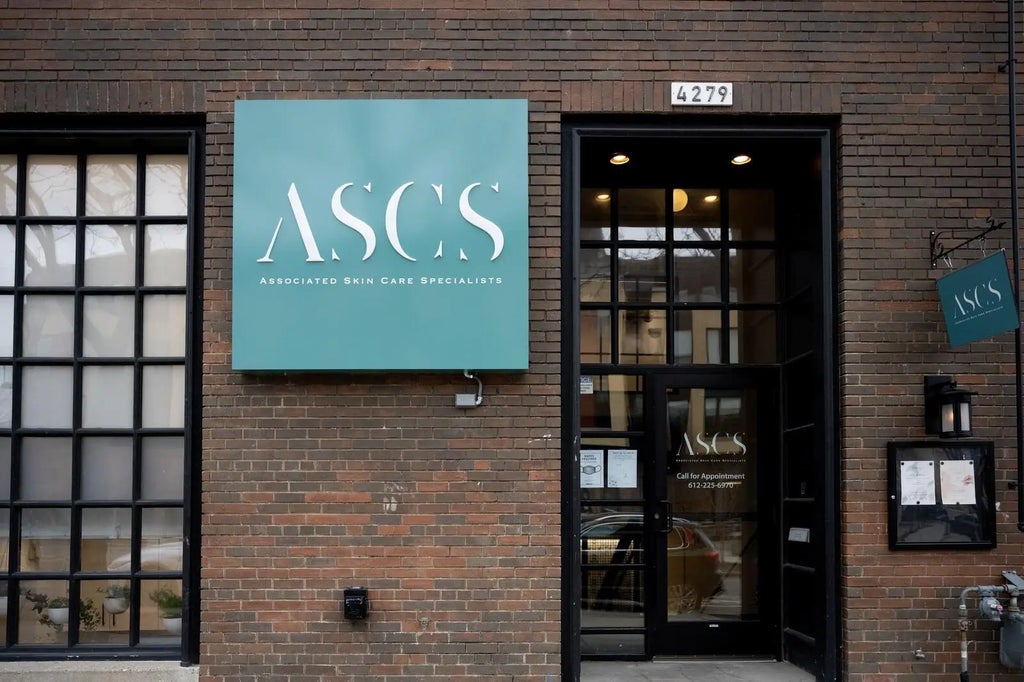 4279 Sheridan Avenue S, Minneapolis