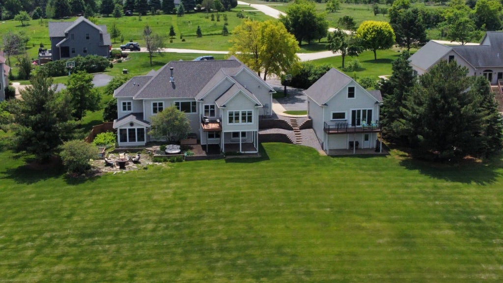 30150 715th Street, Lake City