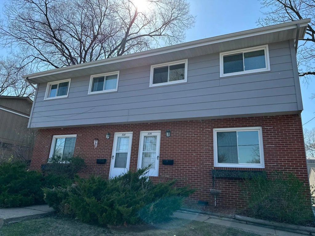 330 Van Buren Avenue N, Hopkins