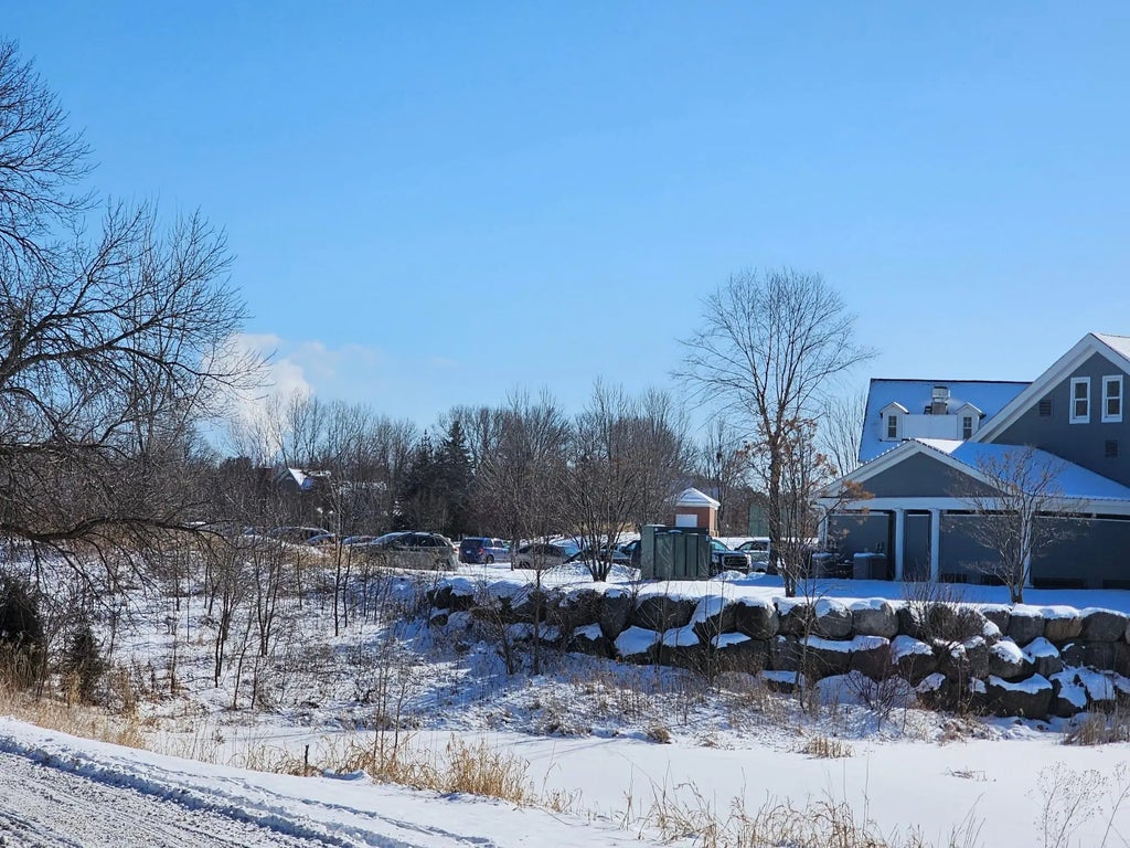 Xxx Settlers Way, Stillwater