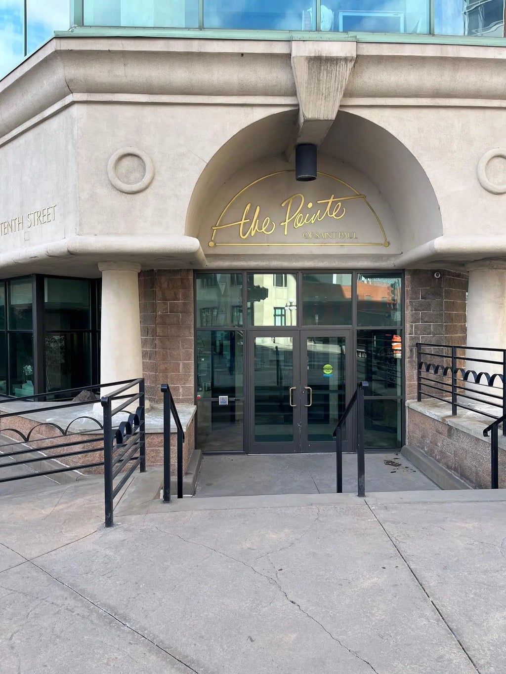 78 10th Street E 1504, Saint Paul