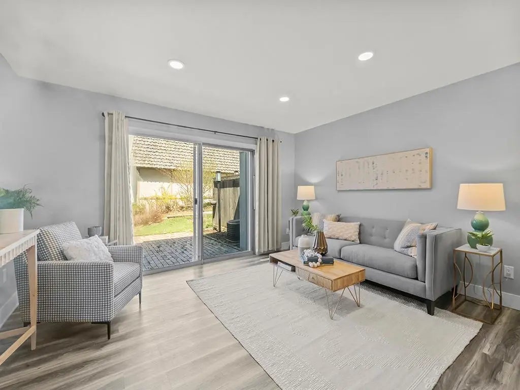 6140 Golden Valley Road, Golden Valley