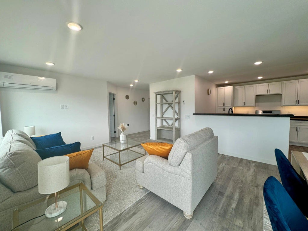 600 Garfield Street Se, Warroad