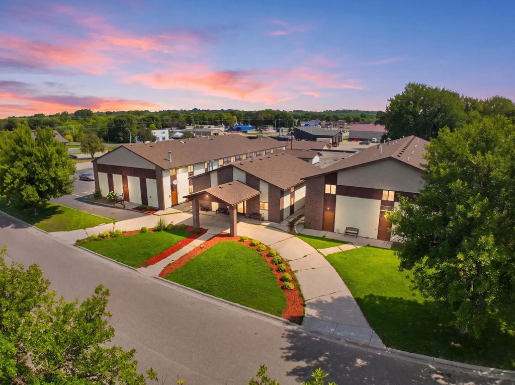 845 Us 212 W, Granite Falls