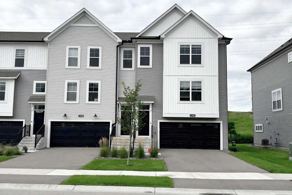 13391 Territorial Circle N, Maple Grove
