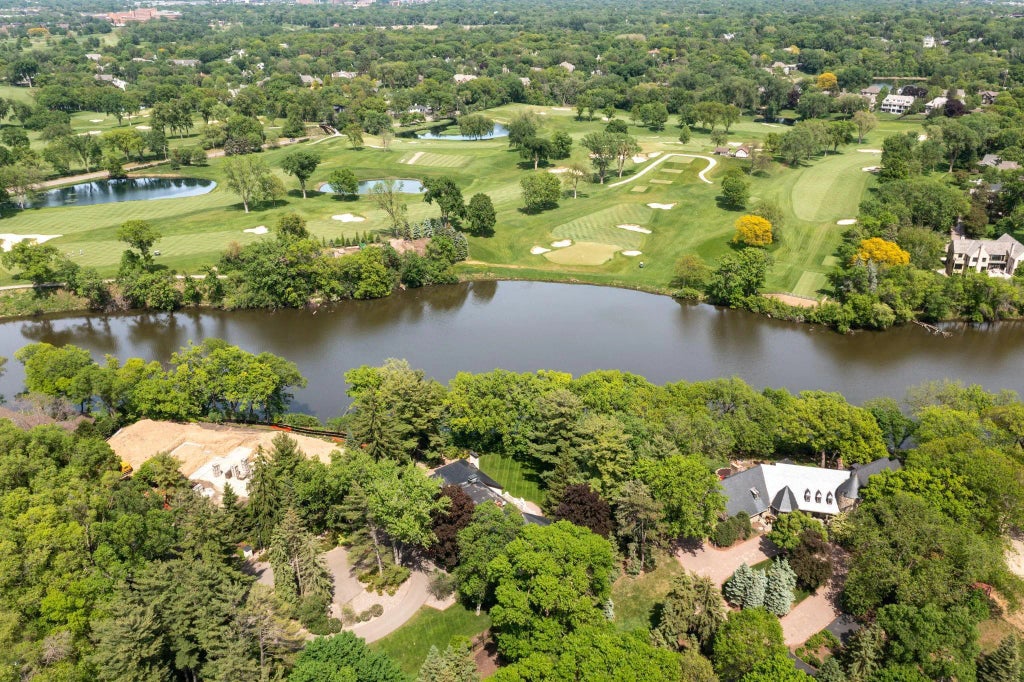 5123 Lake Ridge Road, Edina